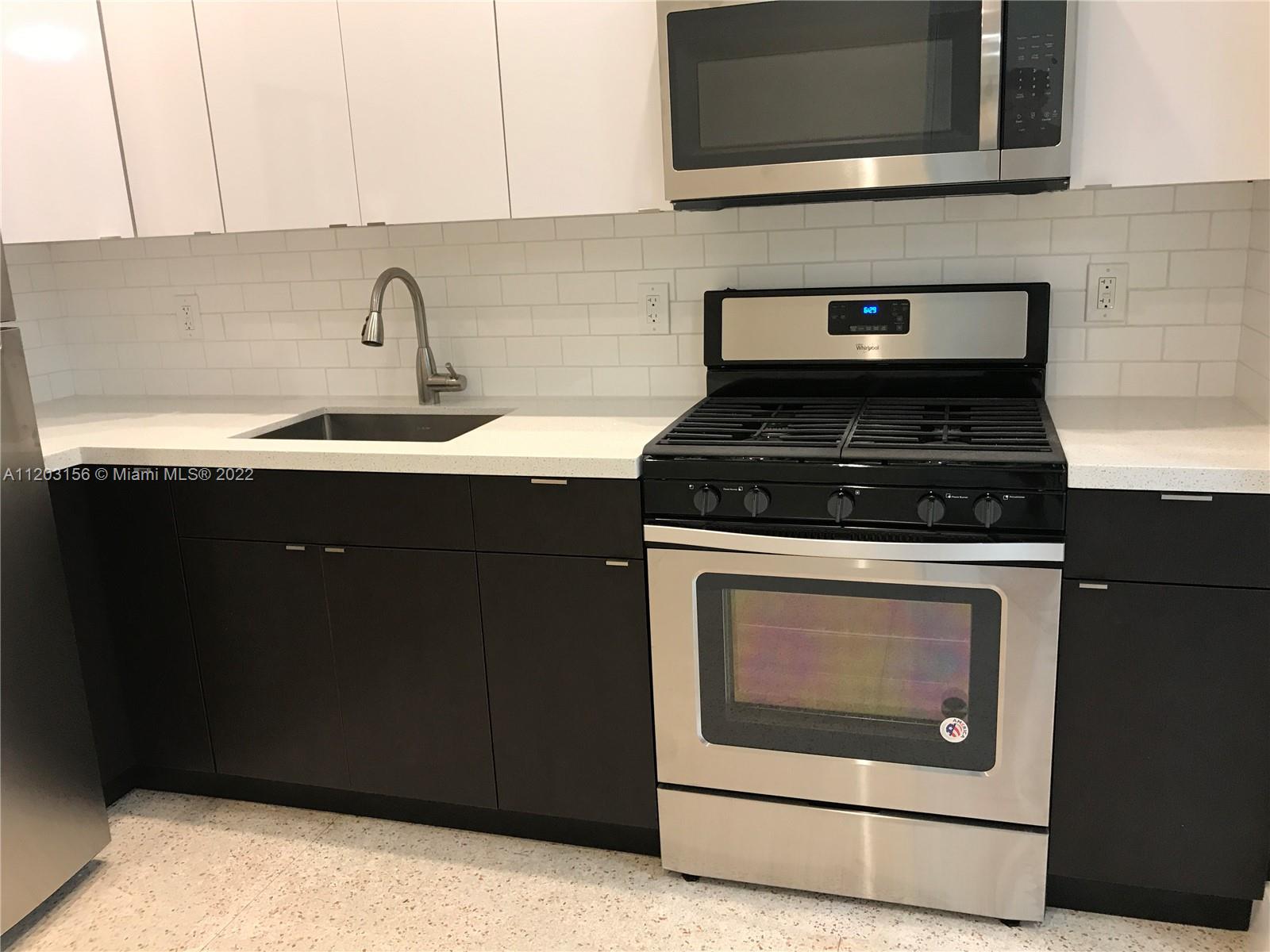 2170 Bay Dr # 18 Unit: 3-18