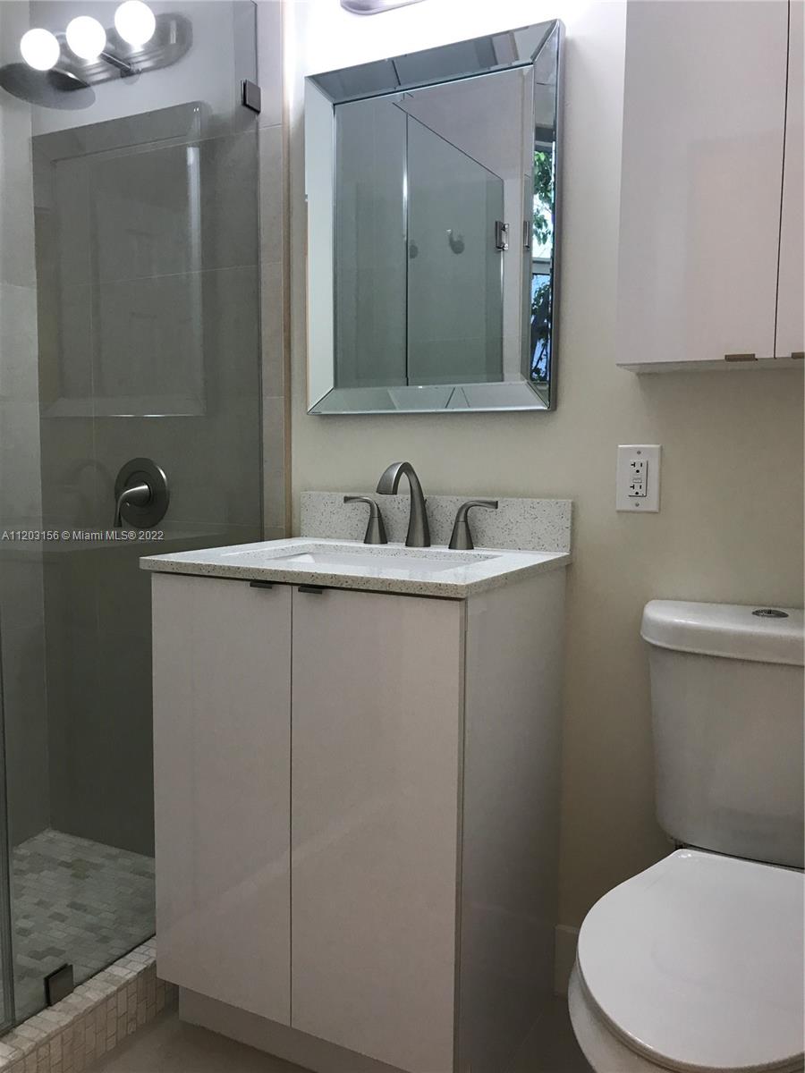 2170 Bay Dr # 18 Unit: 3-18