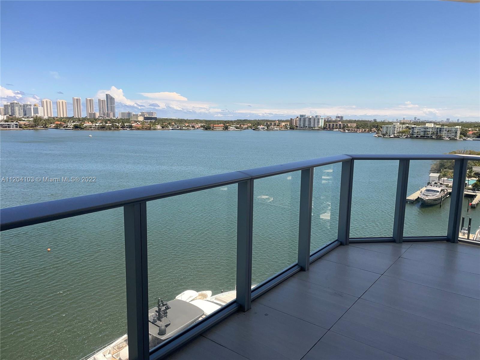 17301 Biscayne Blvd # 809