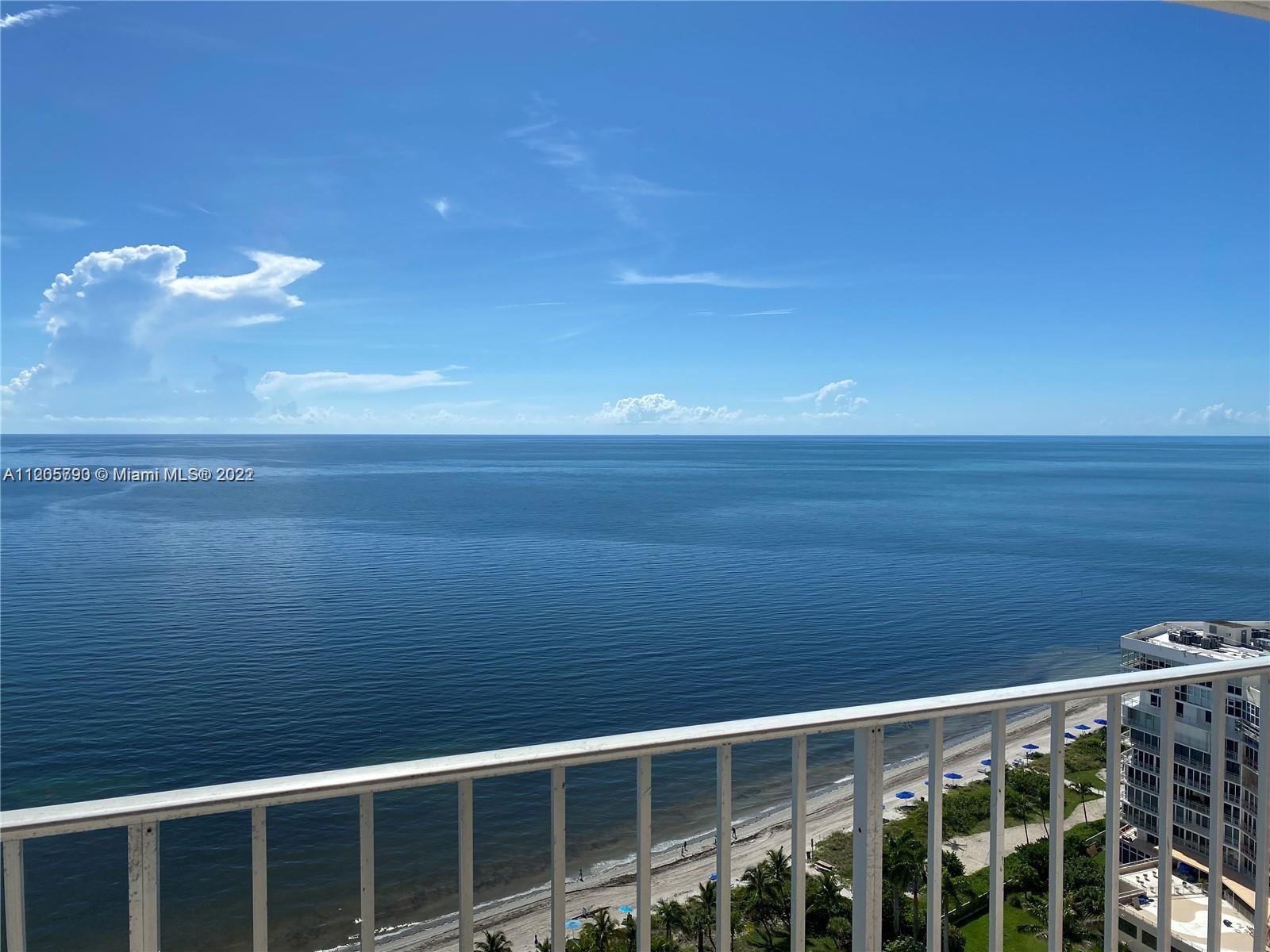 881 Ocean Dr # 22E