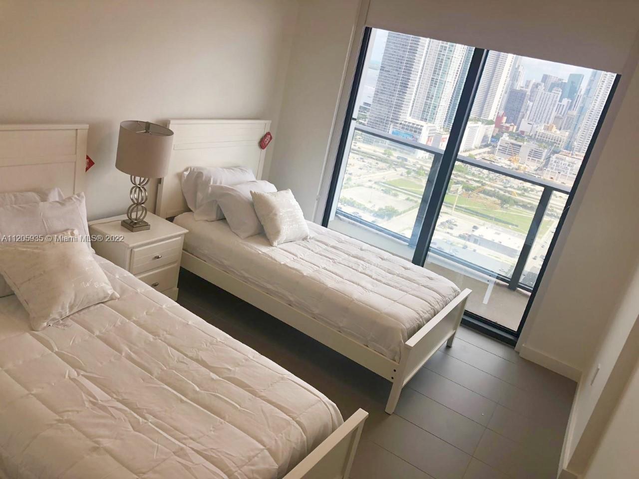 1600 NE 1 AVE # 3408