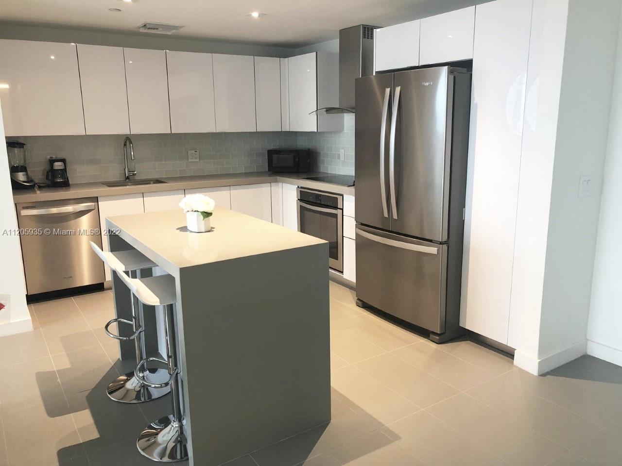 1600 NE 1 AVE # 3408