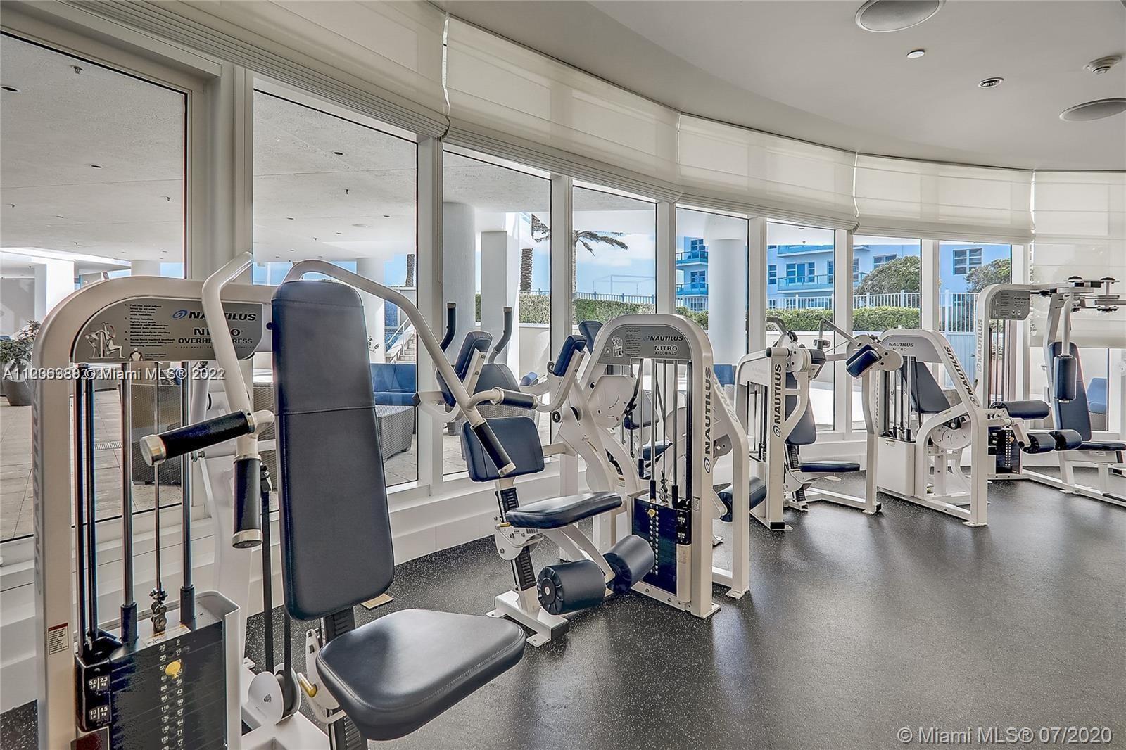 3801 Collins Ave # 1601