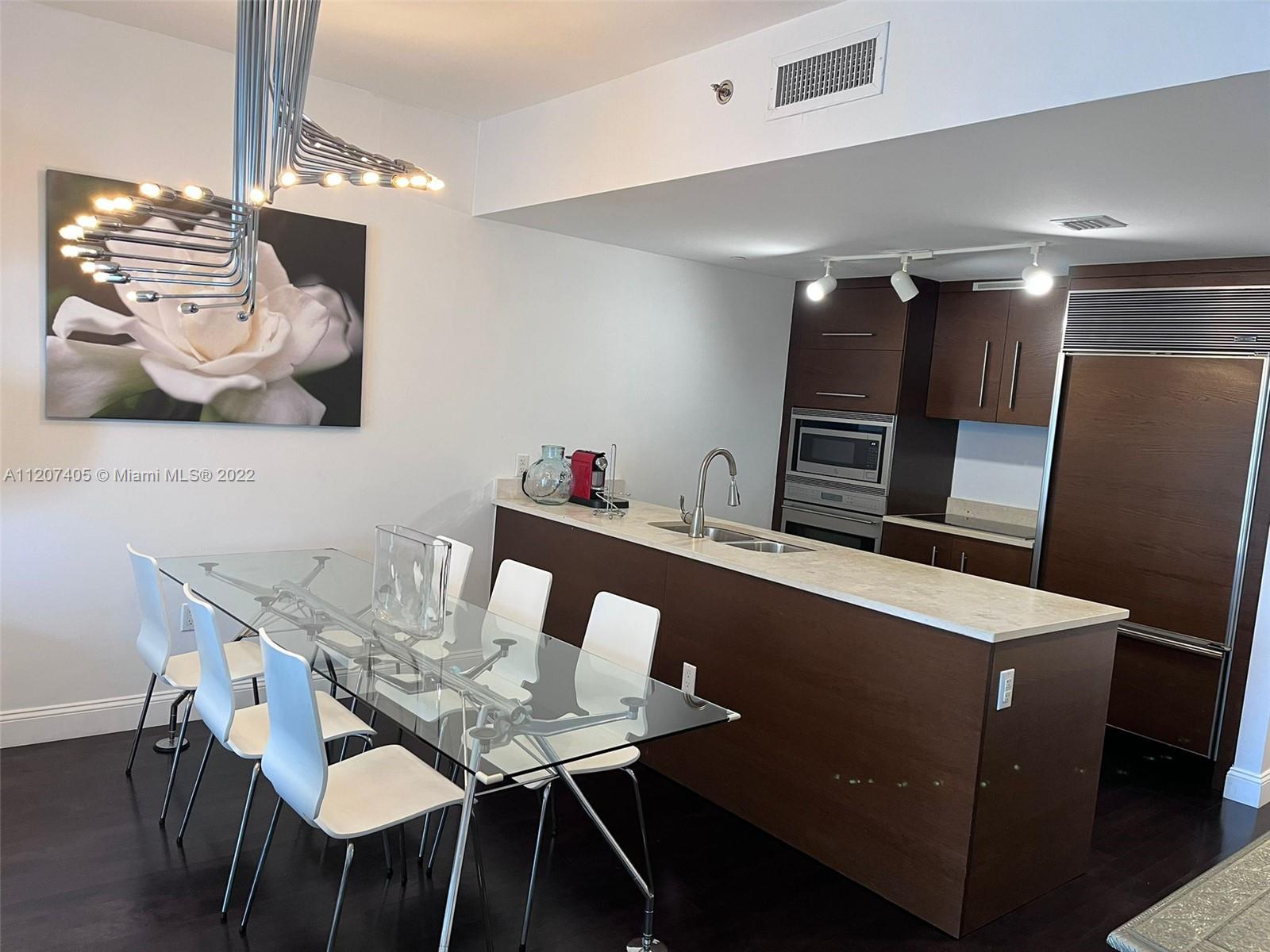 475 Brickell Ave # 2714