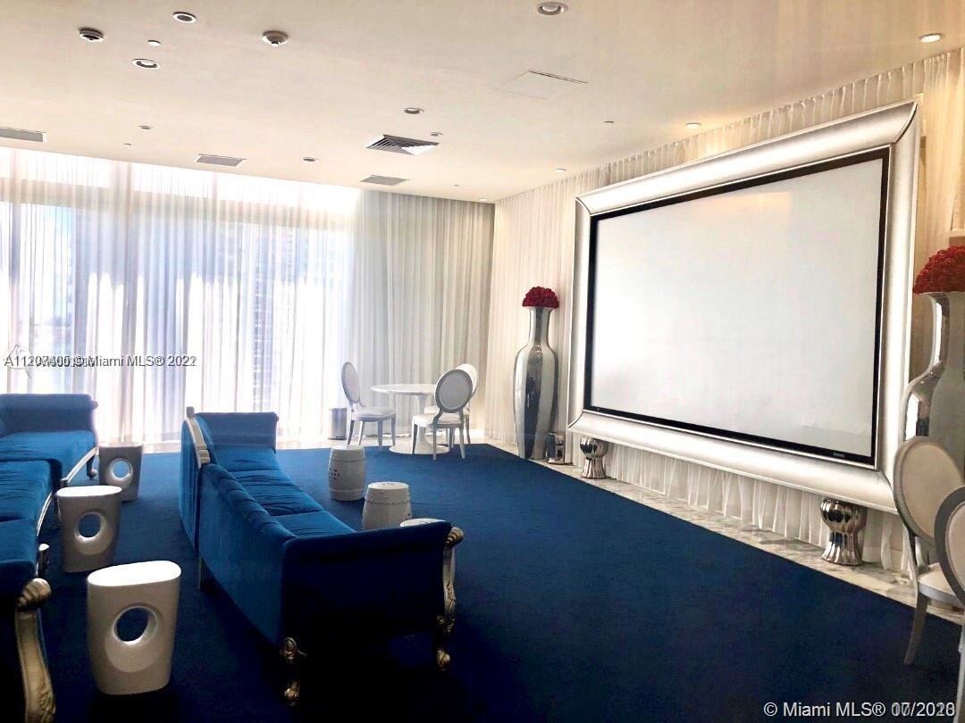 475 Brickell Ave # 2714