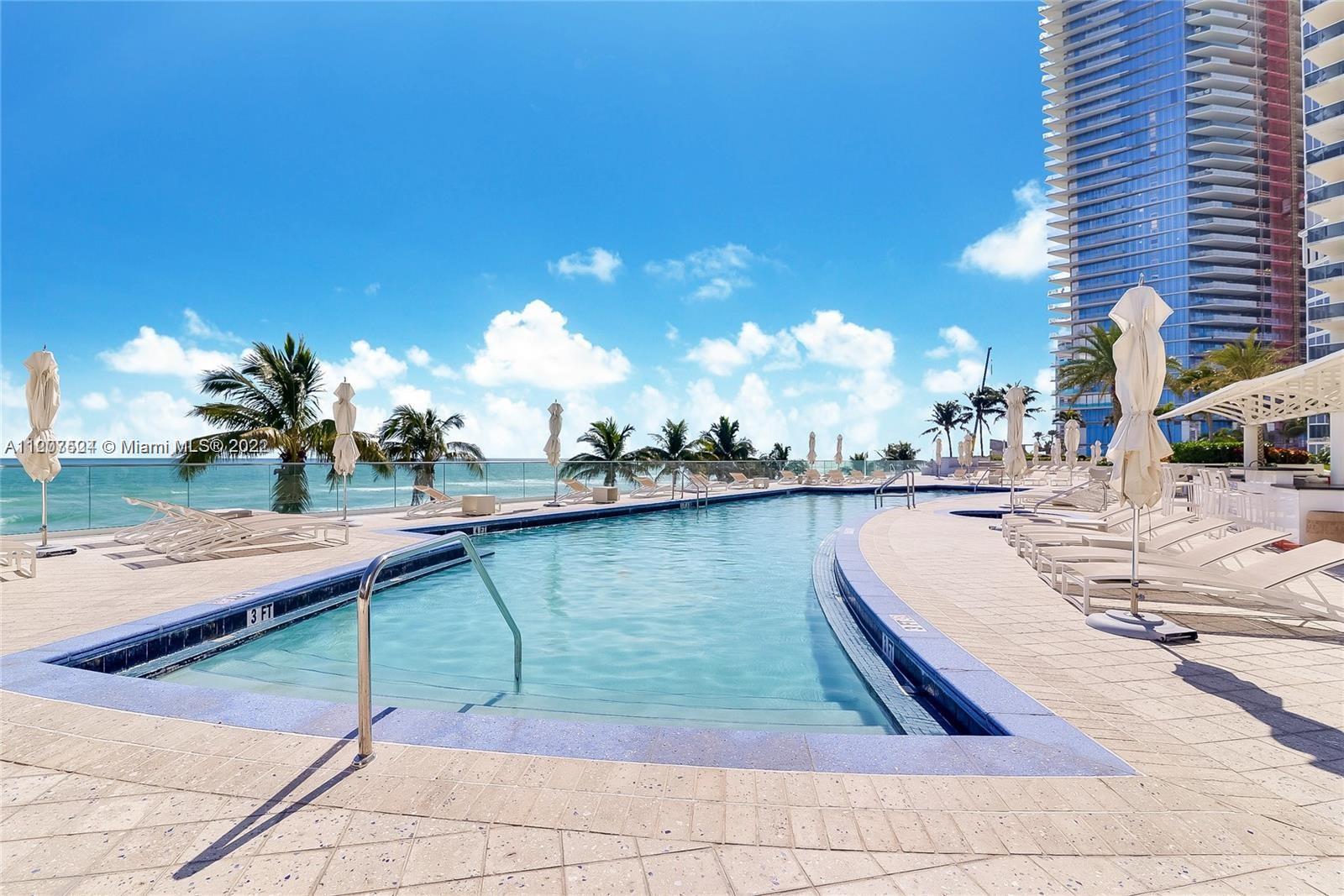 19111 Collins Ave # 1204