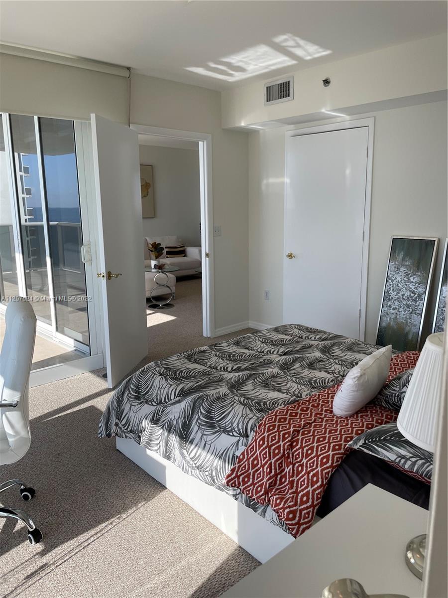 19111 Collins Ave # 1204