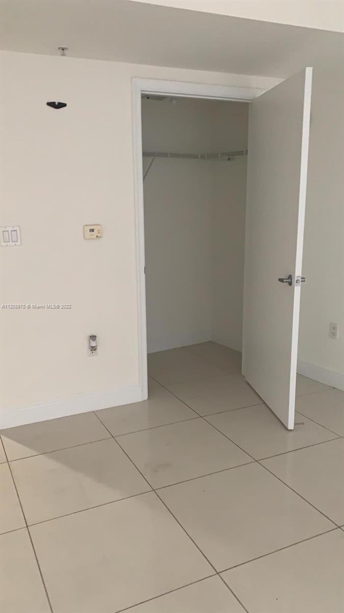 1750 N Bayshore Dr # 4507