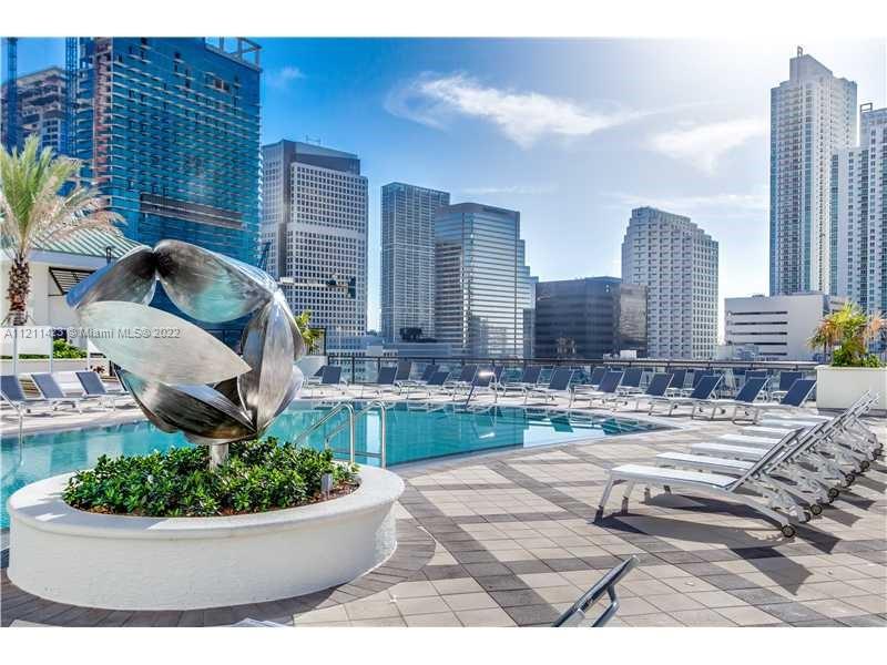 999 SW 1 AV # 2503