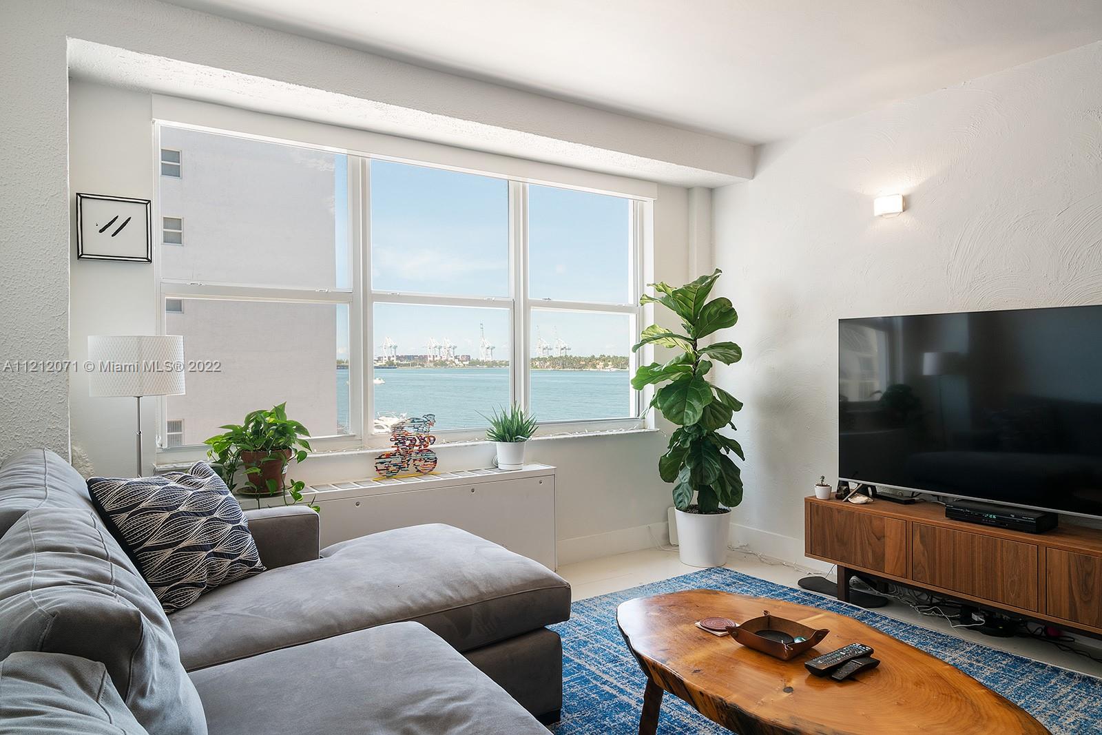 1250 West Ave # 4F