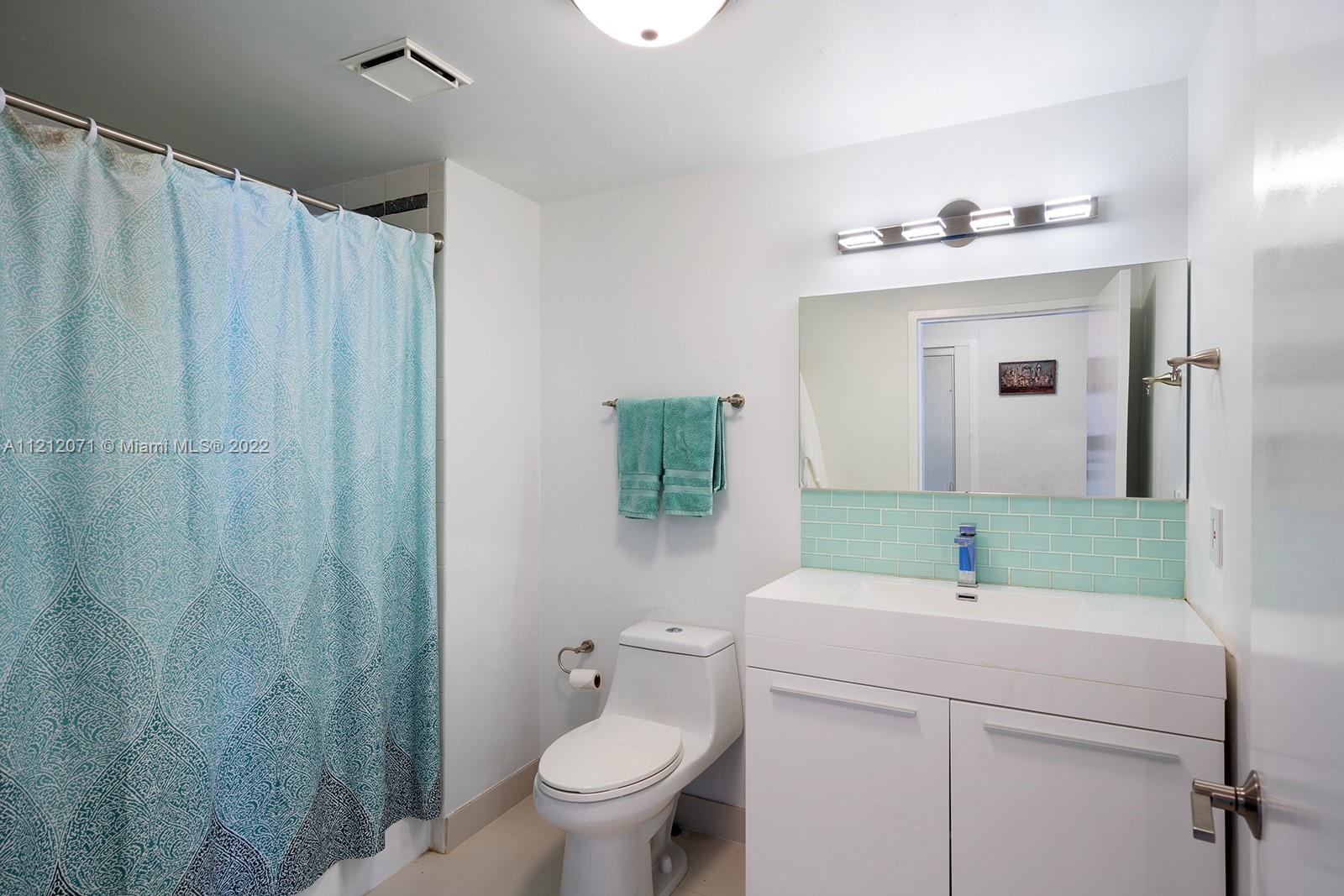 1250 West Ave # 4F