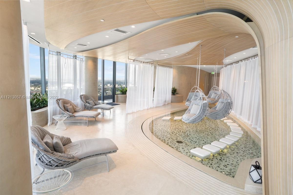 1000 Brickell Plaza # 2707