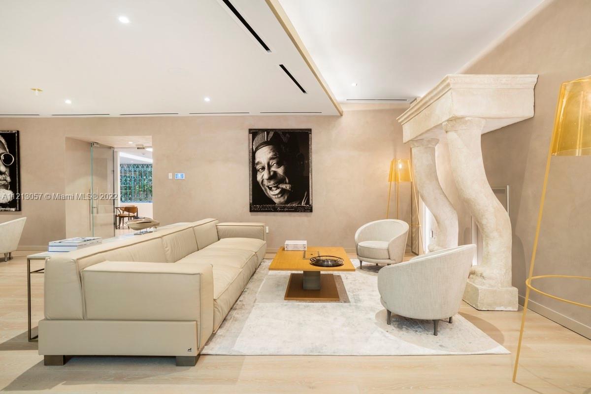 1000 Brickell Plaza # 2707