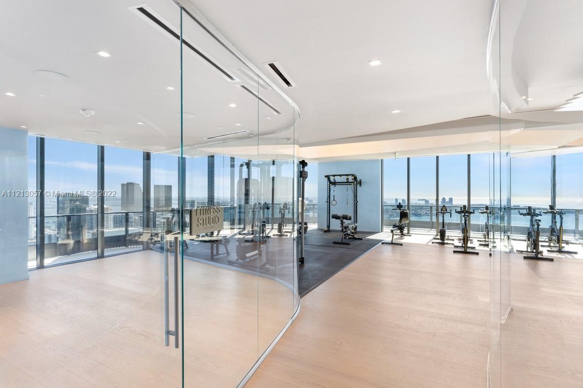 1000 Brickell Plaza # 2707