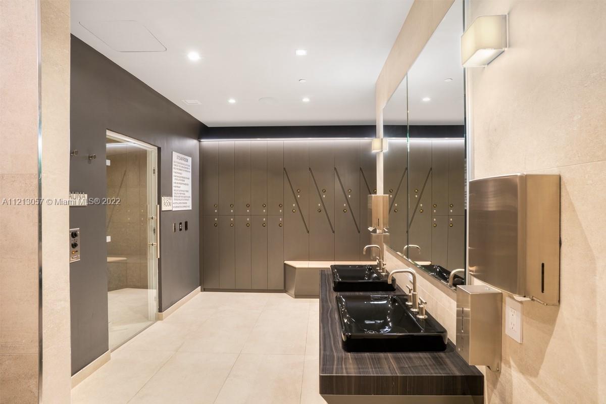 1000 Brickell Plaza # 2707