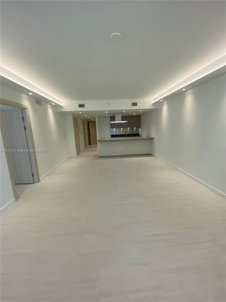 1000 Brickell Plaza # 2707