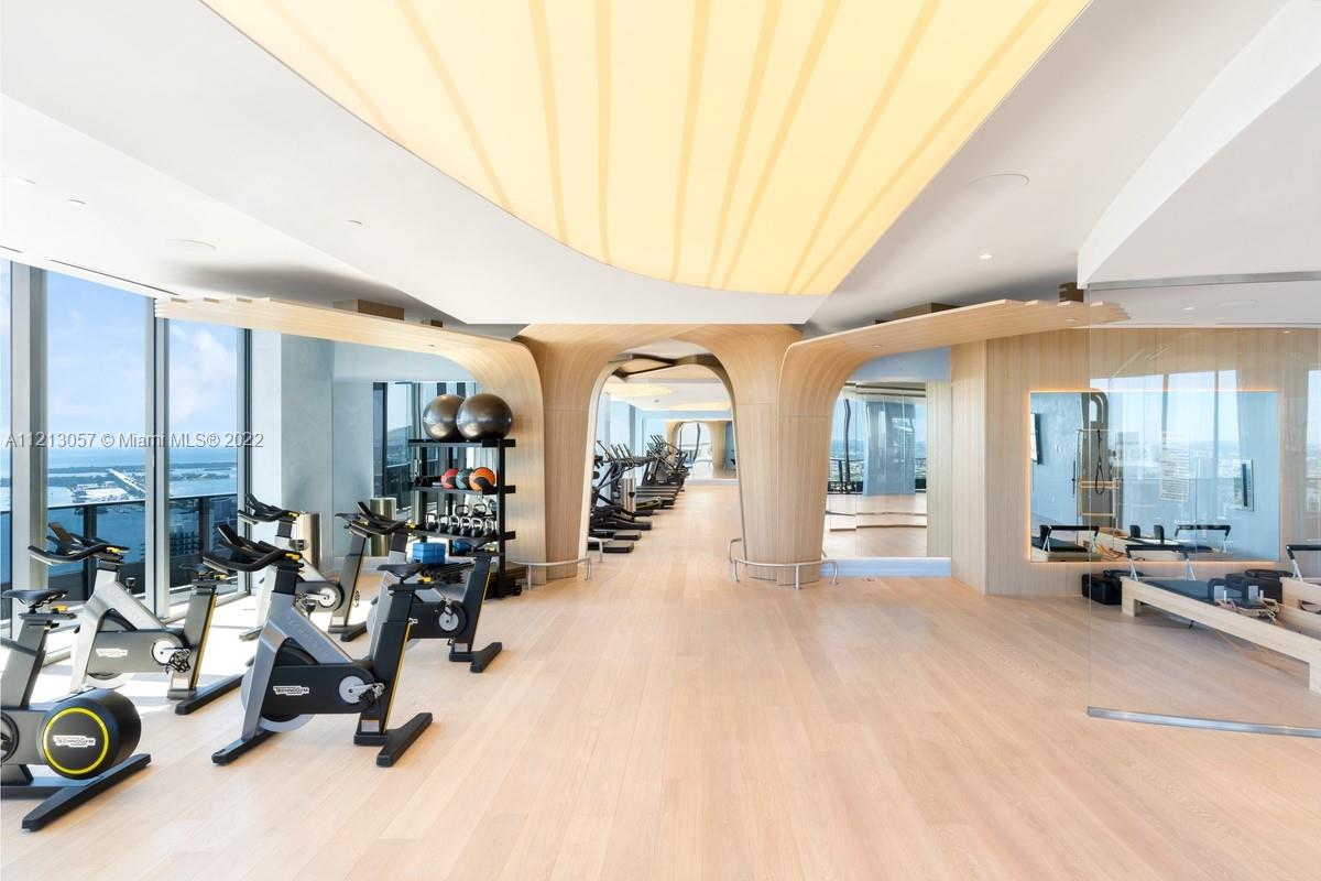 1000 Brickell Plaza # 2707