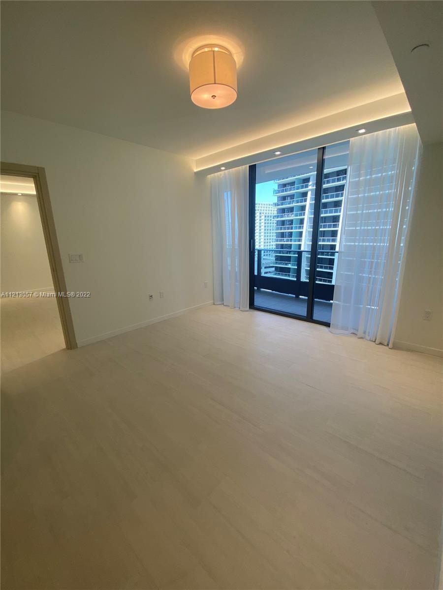 1000 Brickell Plaza # 2707