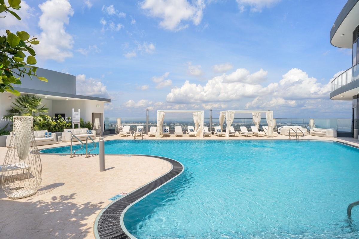 1000 Brickell Plaza # 2707
