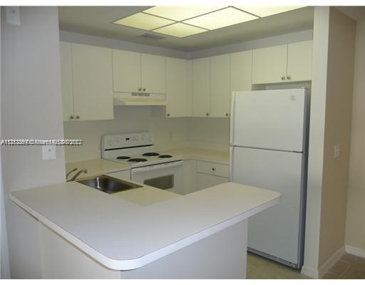 2027 SE 10TH AV # 710