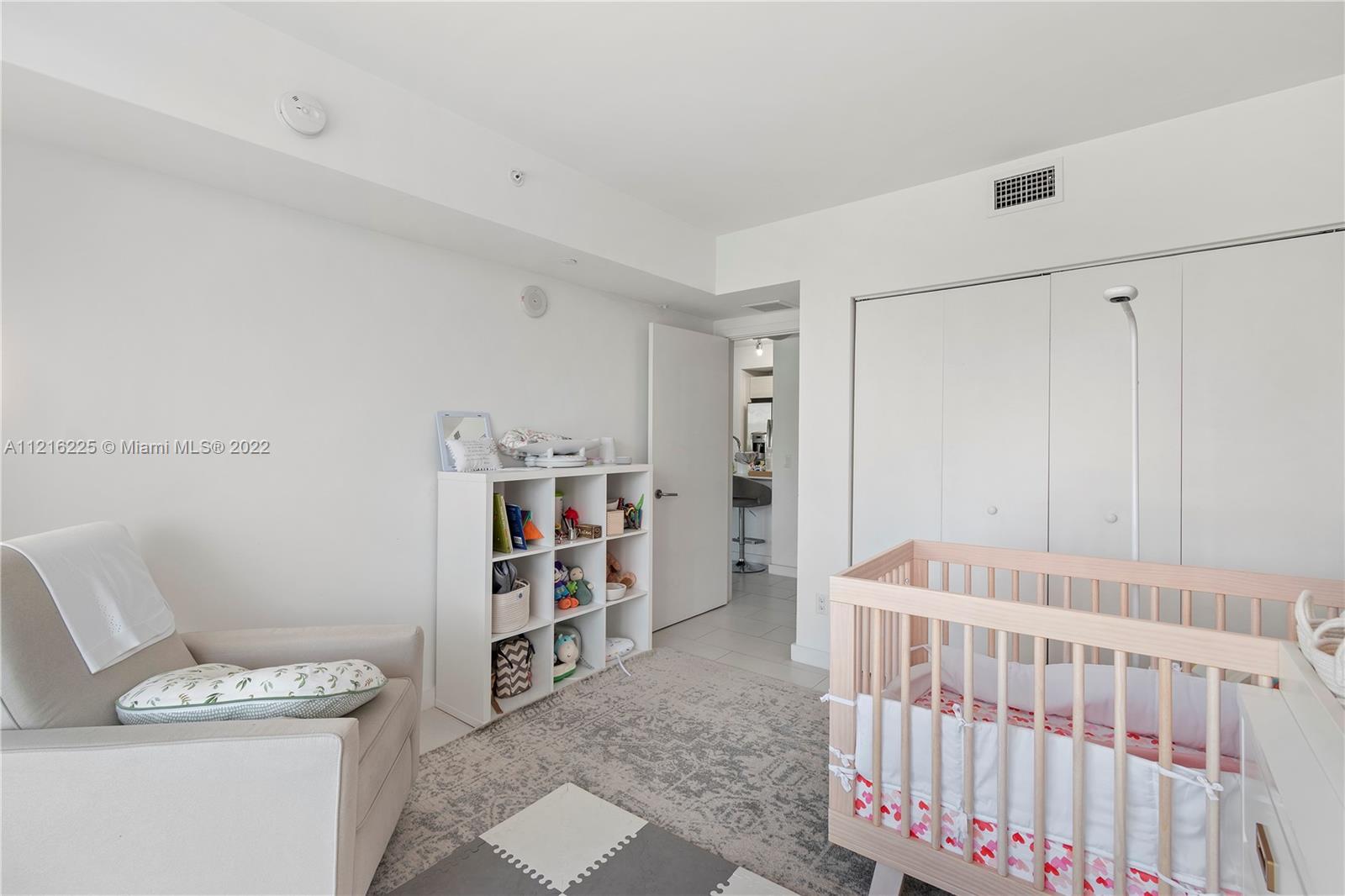 4250 Biscayne Blvd # 817