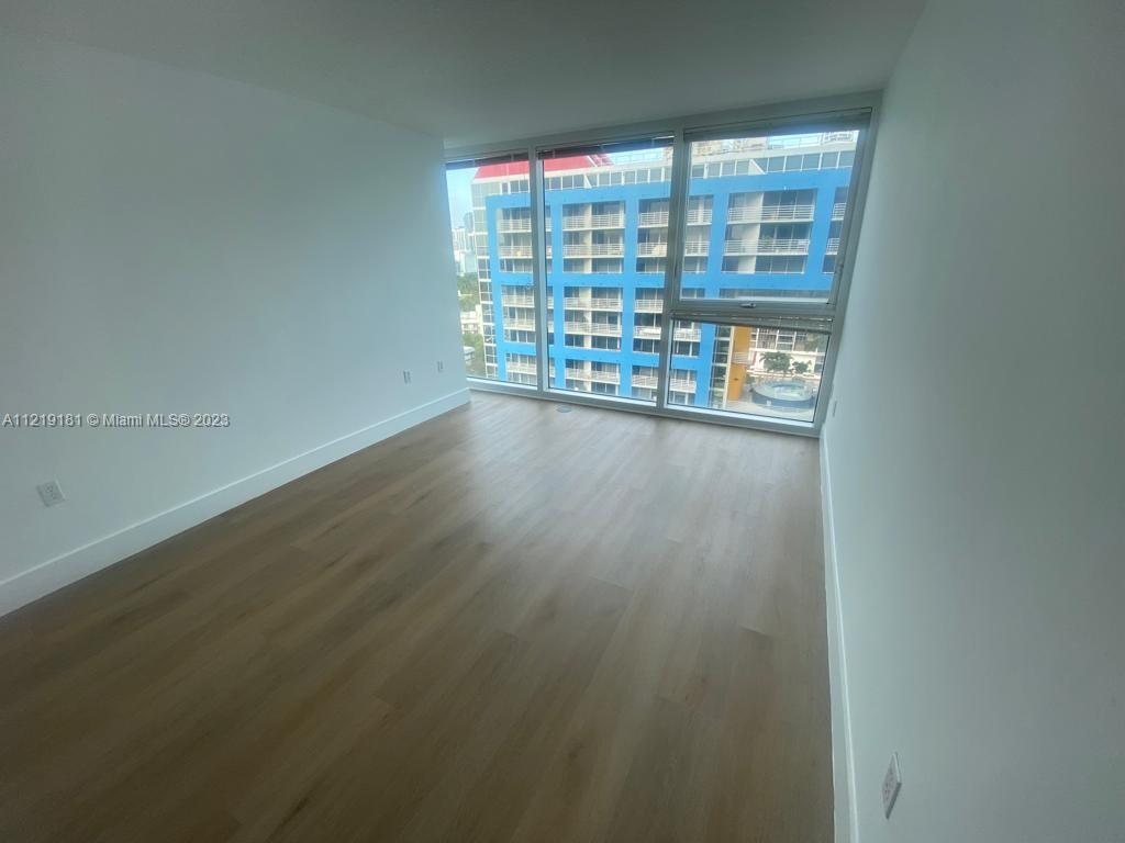 2101 Brickell Ave # 1401