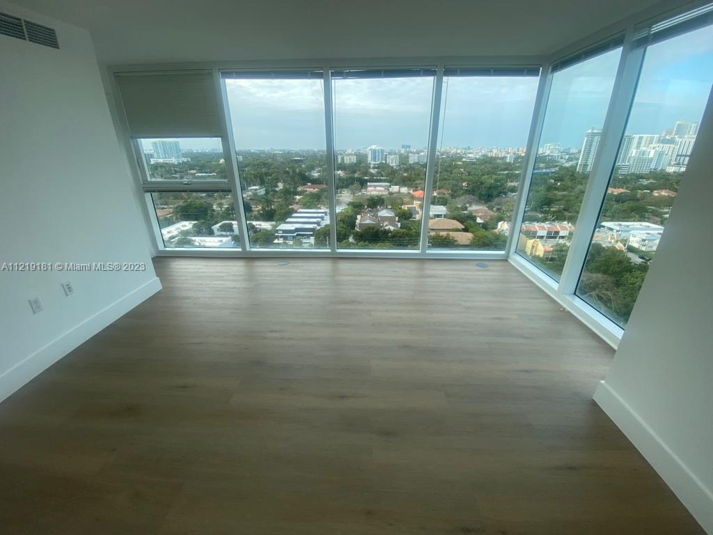 2101 Brickell Ave # 1401