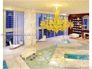 465 BRICKELL AV # 806