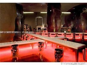 465 BRICKELL AV # 806