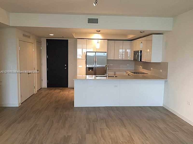 999 SW 1 AVENUE # 1507