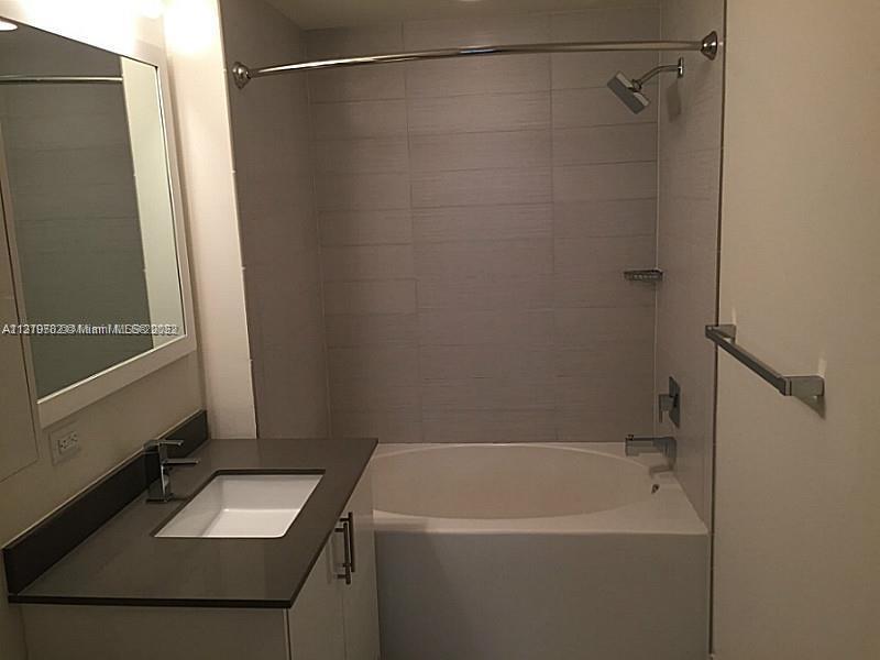 999 SW 1 AVENUE # 1507