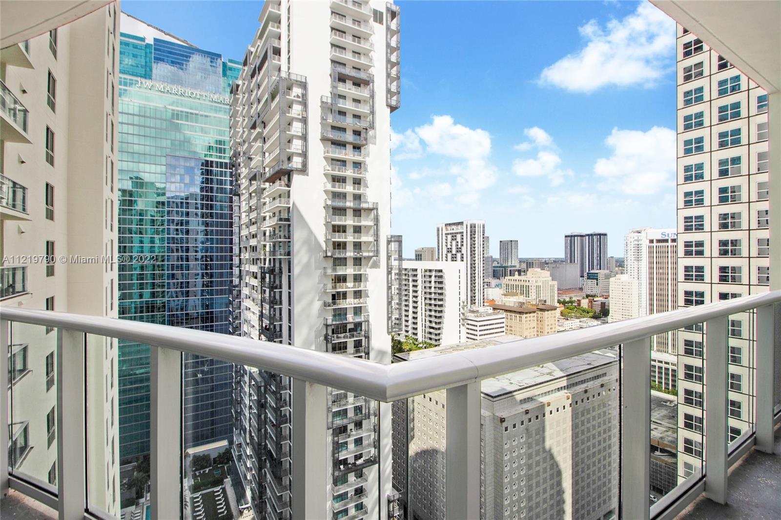 300 S Biscayne Blvd # 3405 Unit: T-3405