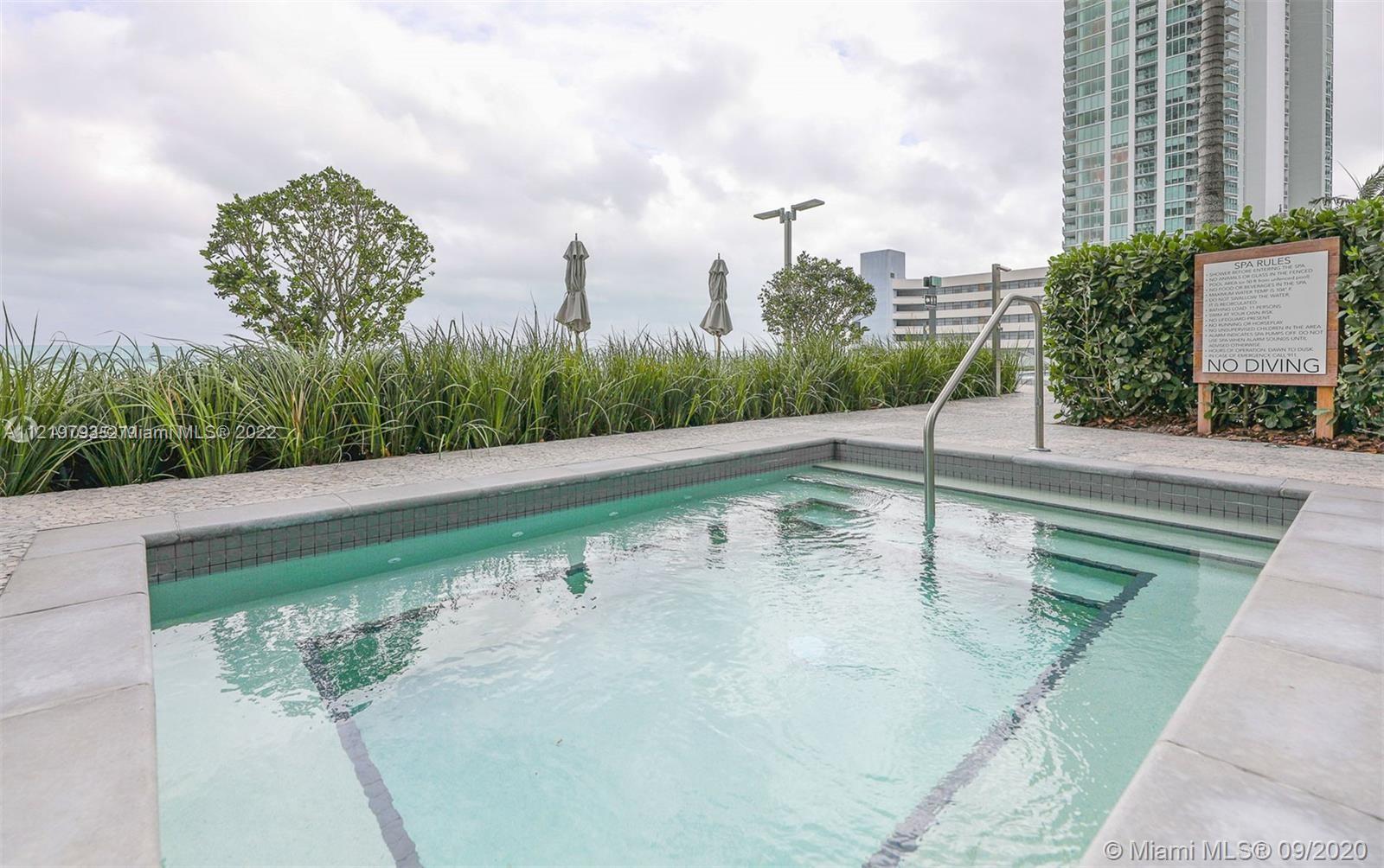 650 NE 32 ST # 4202