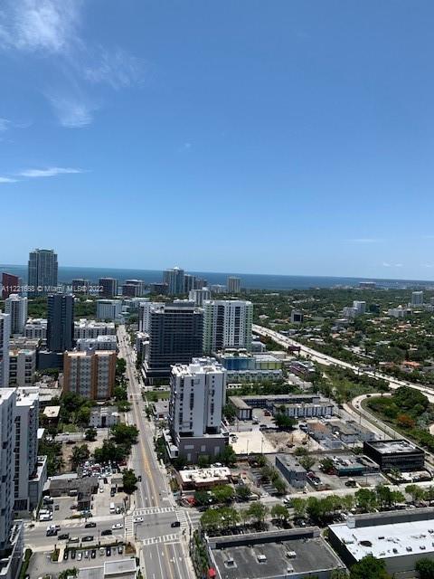 185 SW 7th St # 3804