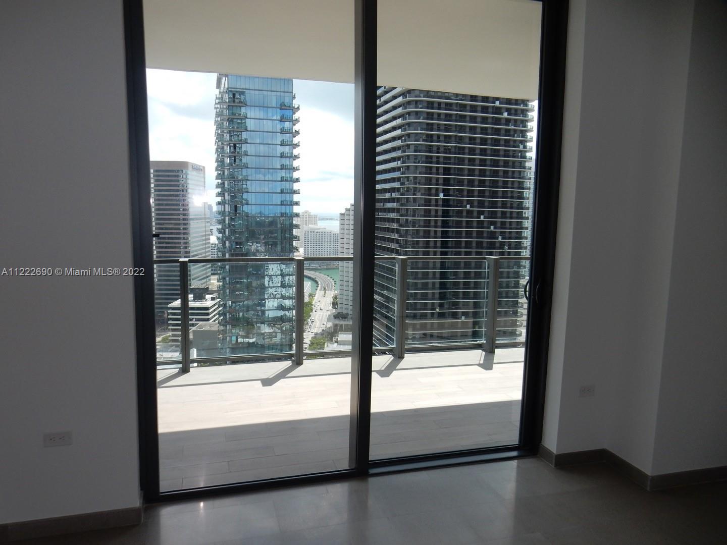 88 SW 7th St # 2703