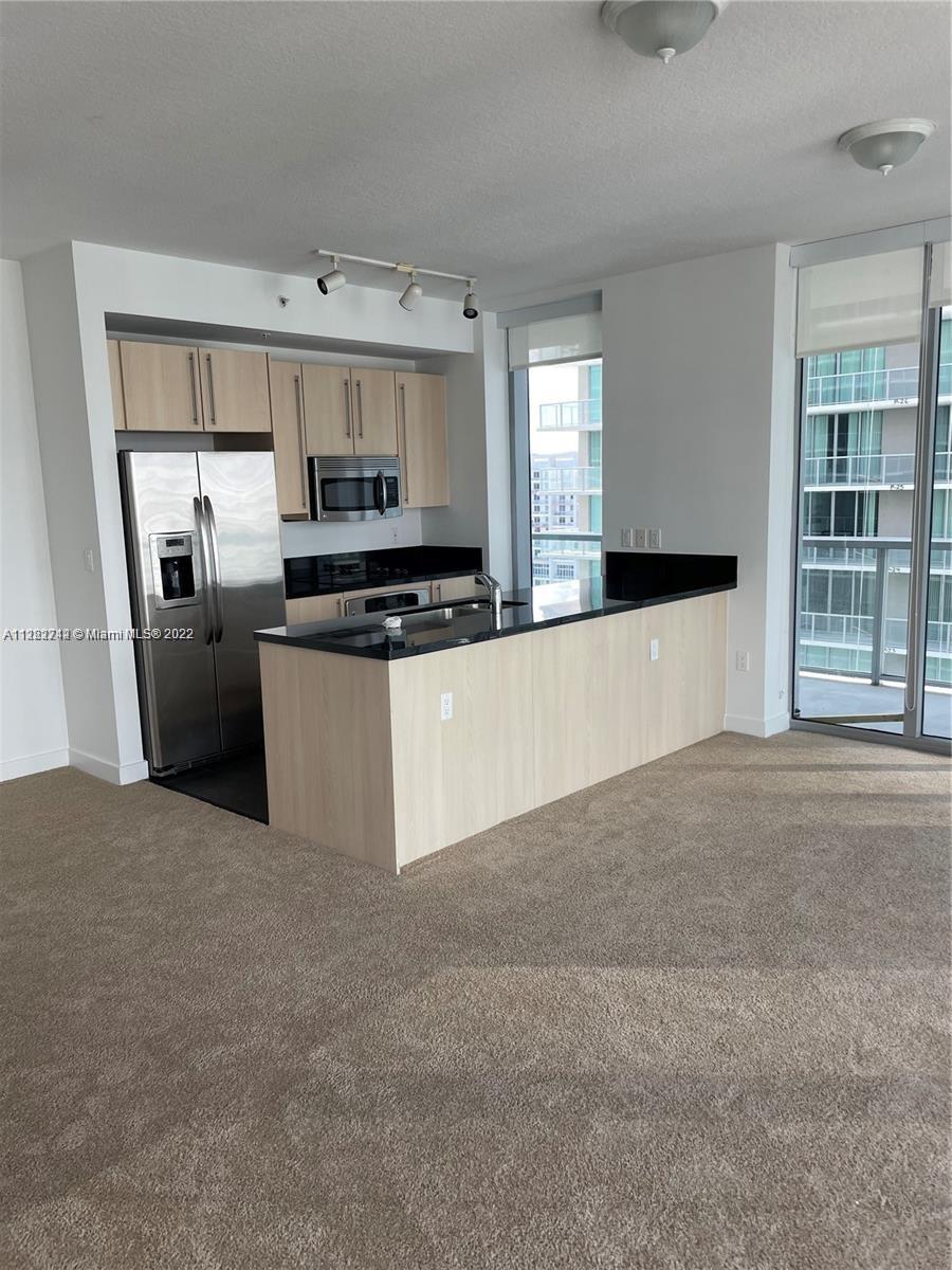 79 SW 12th St Unit: 2507-S