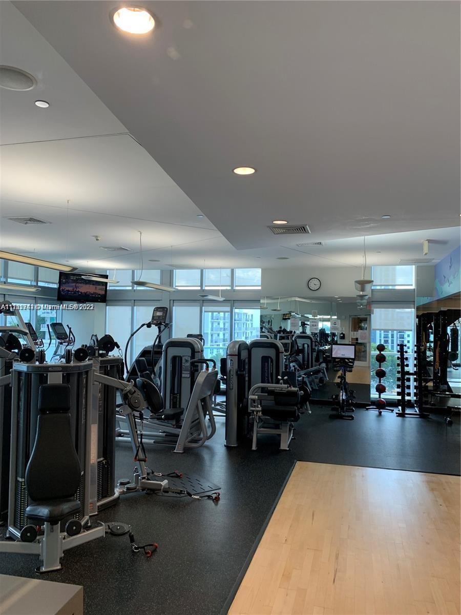 79 SW 12th St Unit: 2507-S
