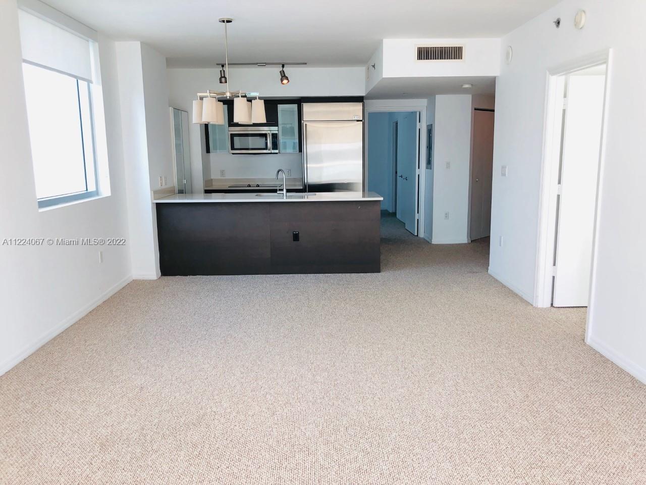 500 Brickell Ave # 3910