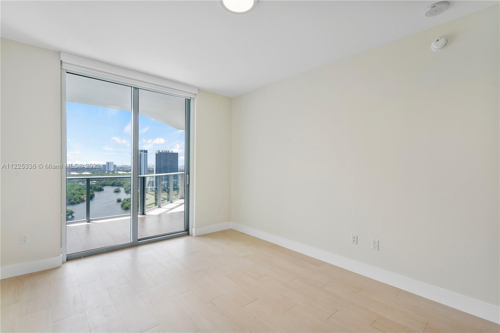 17111 Biscayne Blvd # 2304