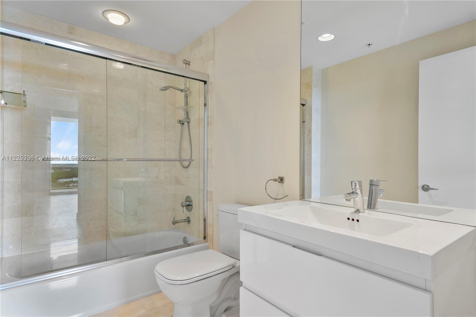 17111 Biscayne Blvd # 2304