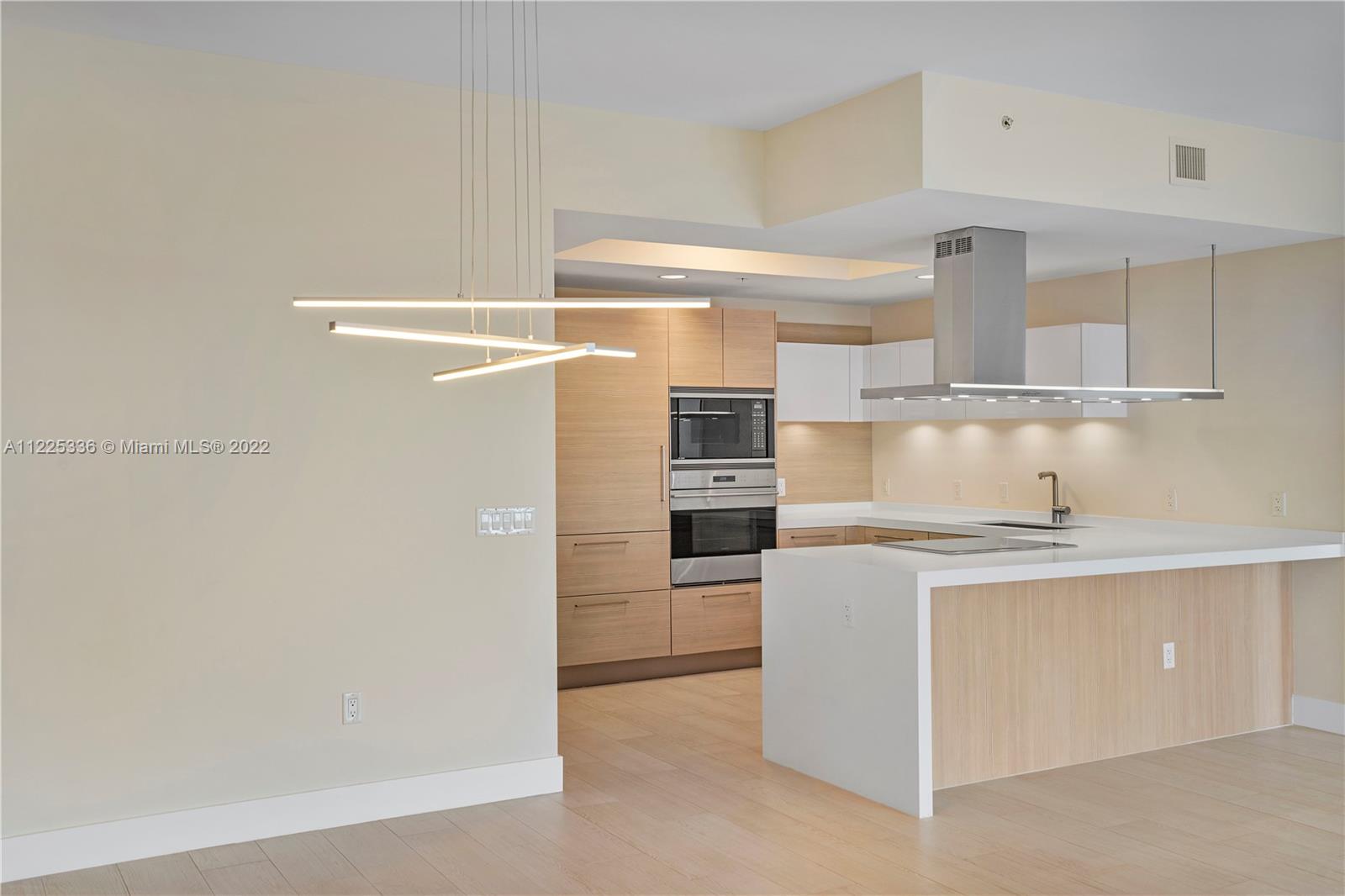 17111 Biscayne Blvd # 2304