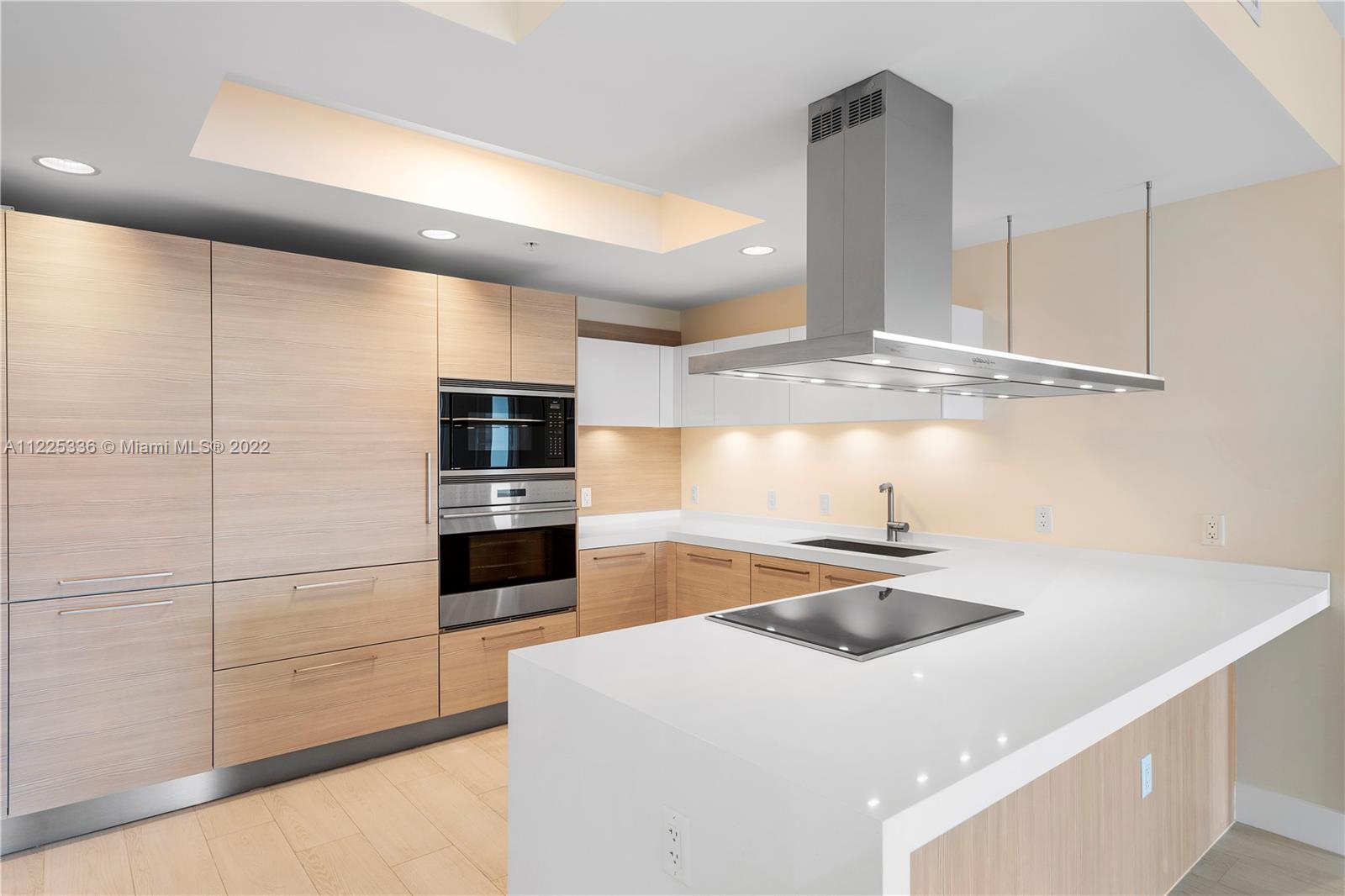 17111 Biscayne Blvd # 2304