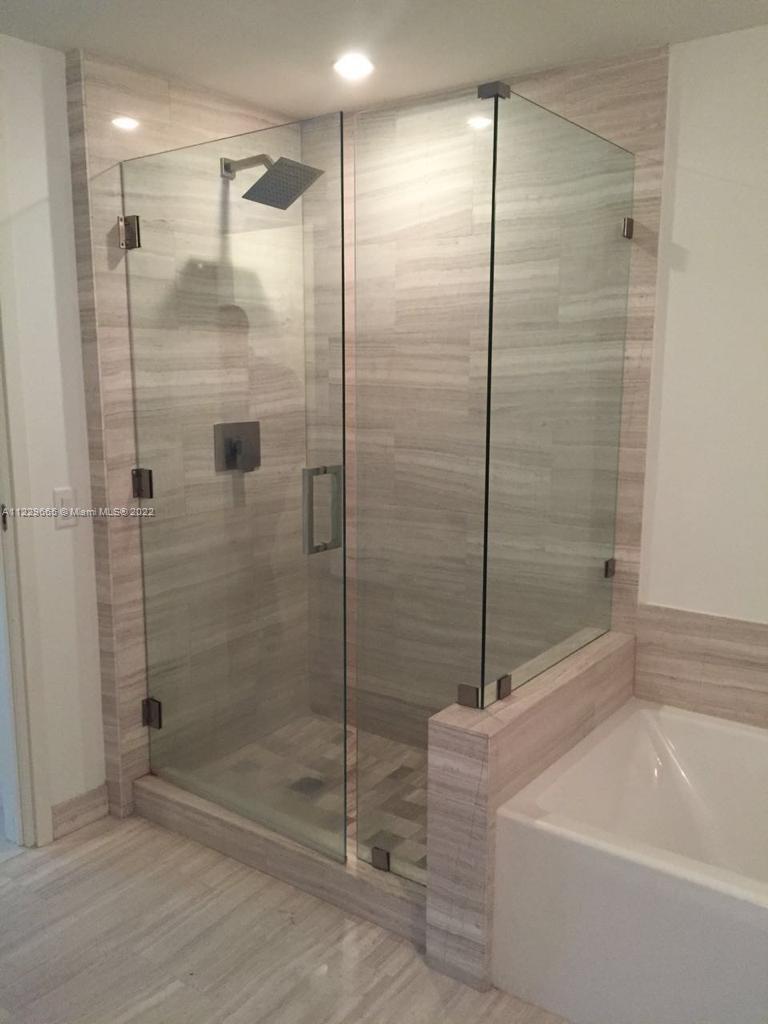 1300 Brickell Bay Dr # 603