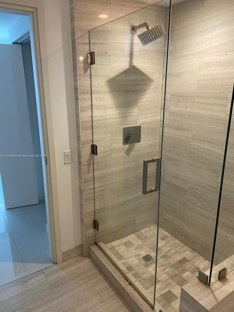 1300 Brickell Bay Dr # 603