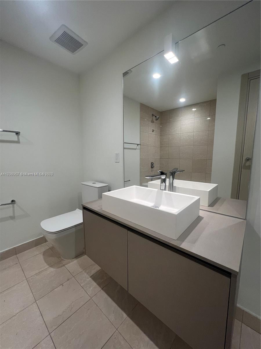 1000 Brickell Plaza # 1907