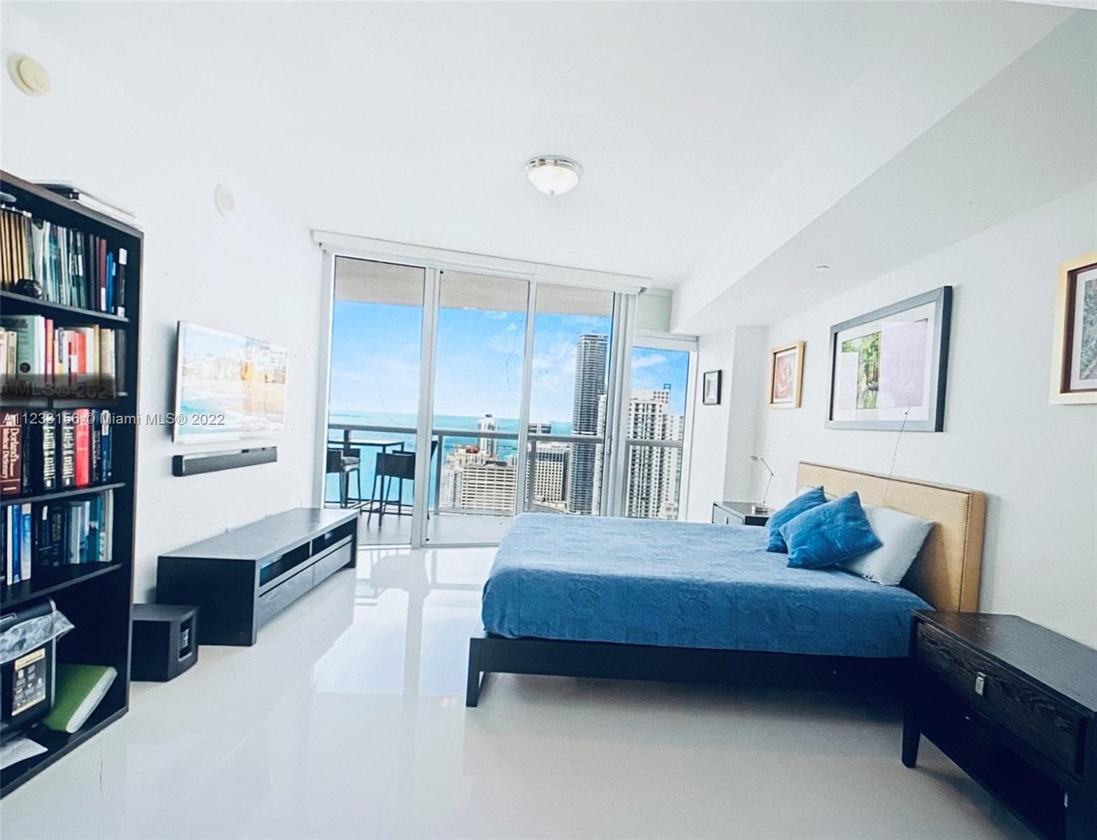 495 Brickell Ave # 5207
