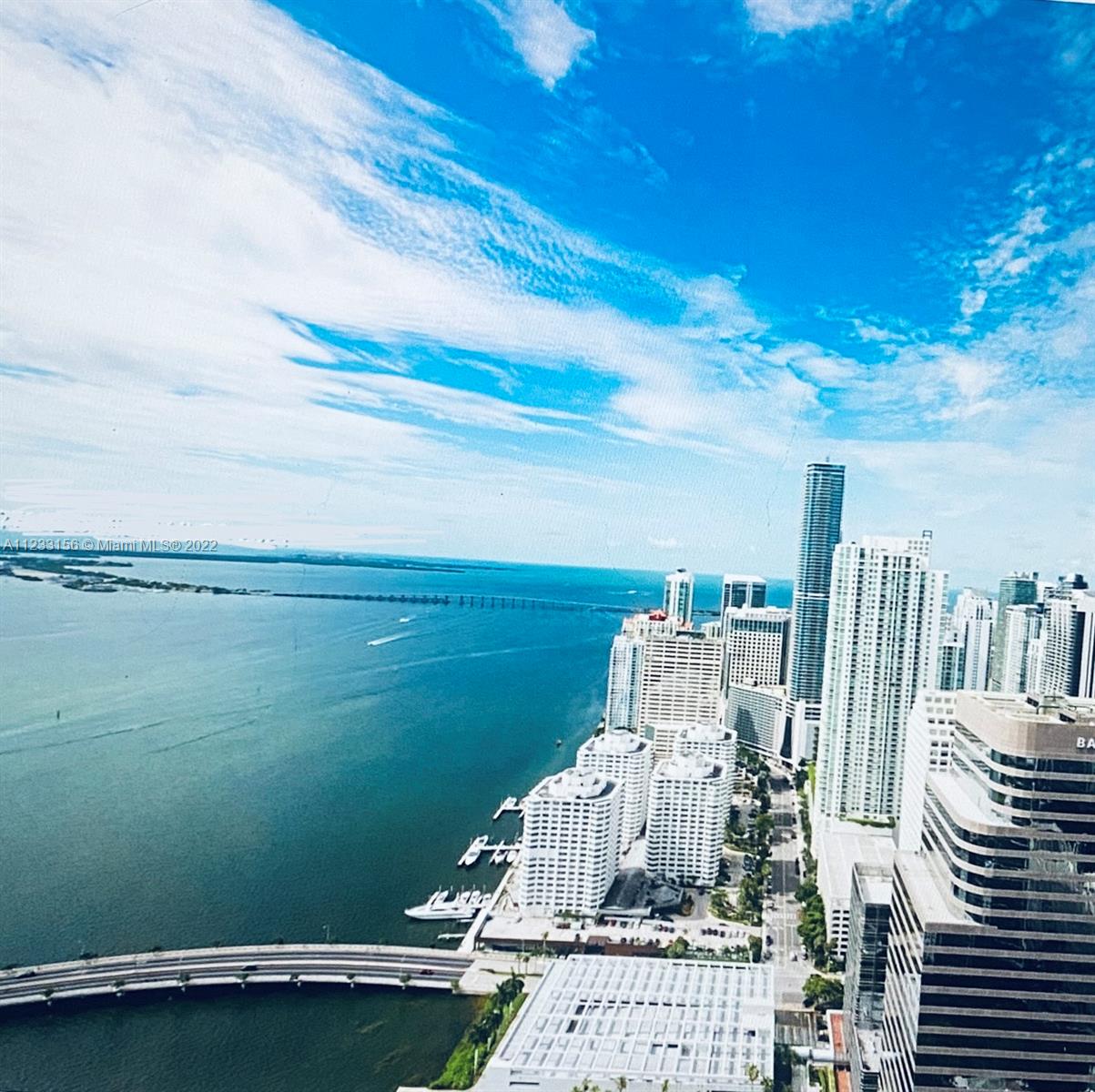 495 Brickell Ave # 5207