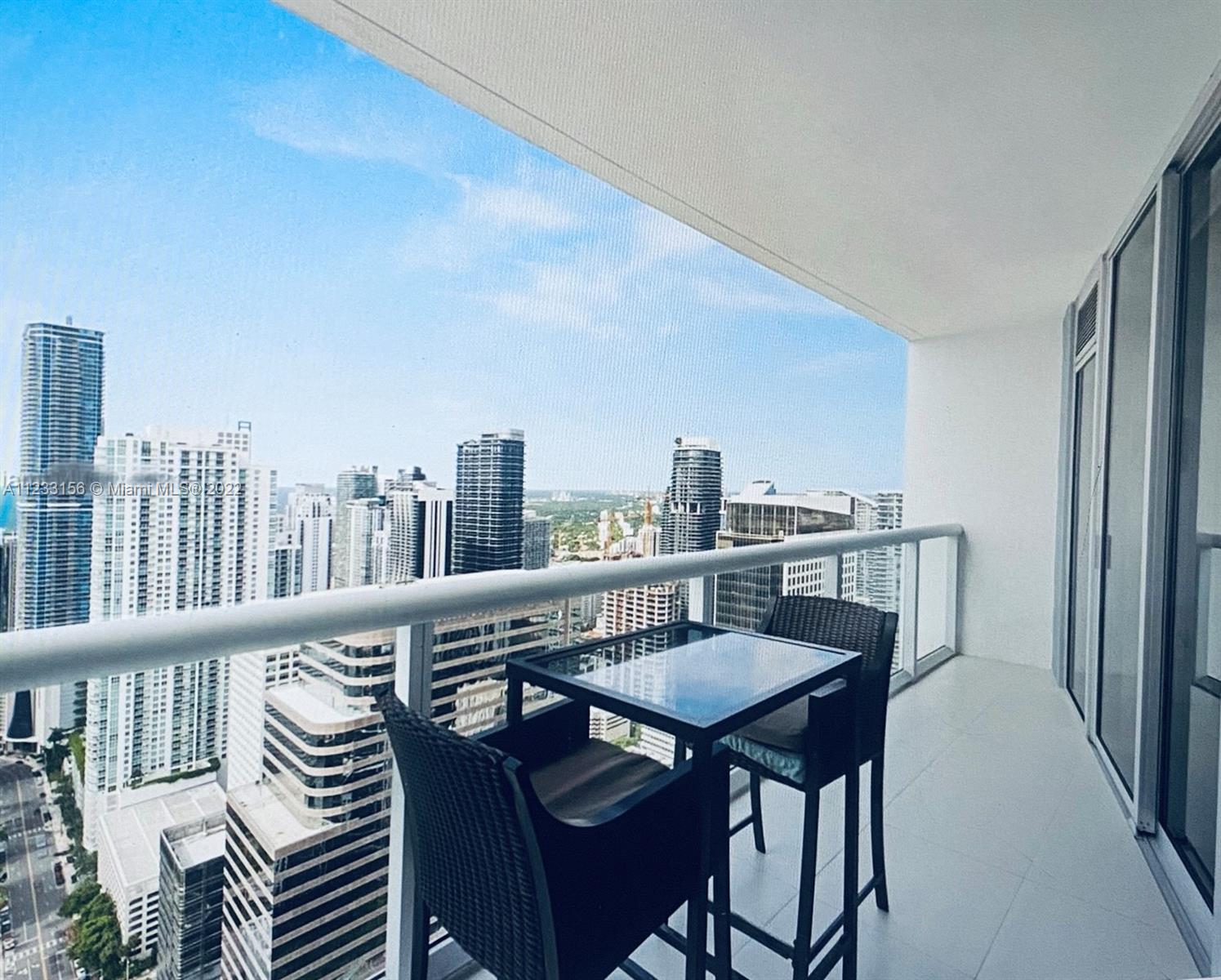 495 Brickell Ave # 5207
