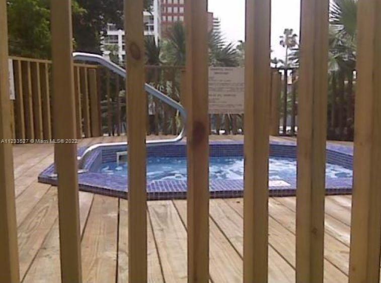 1450 BRICKELL BAY DR # 510