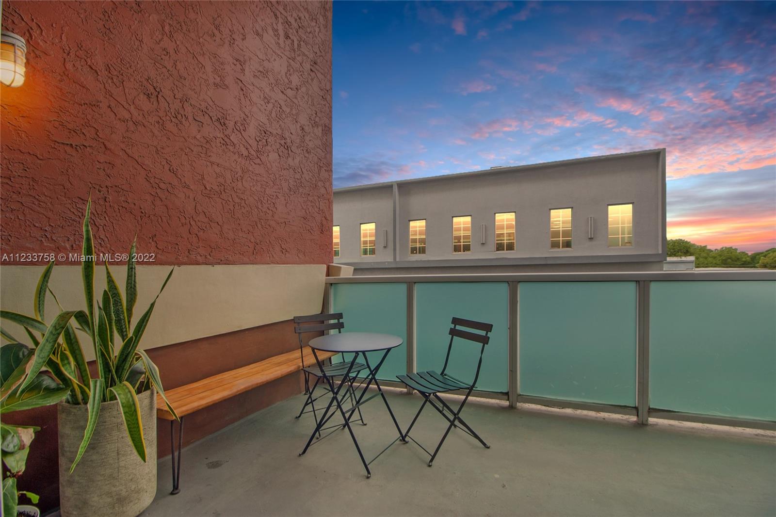 1749 NE Miami Ct Unit: 202